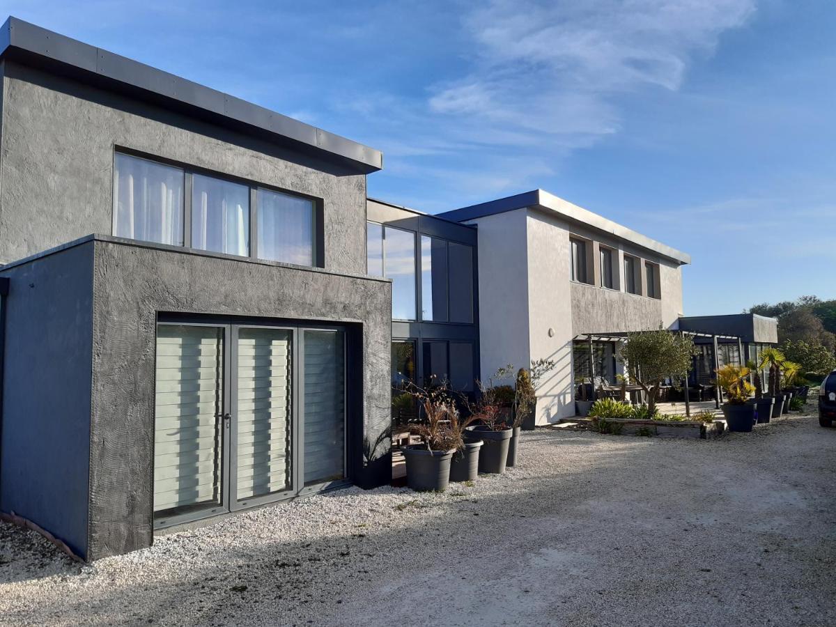 Logement 80 M2 Avec Terrasses Entre Les Deux Abers Landeda Bagian luar foto